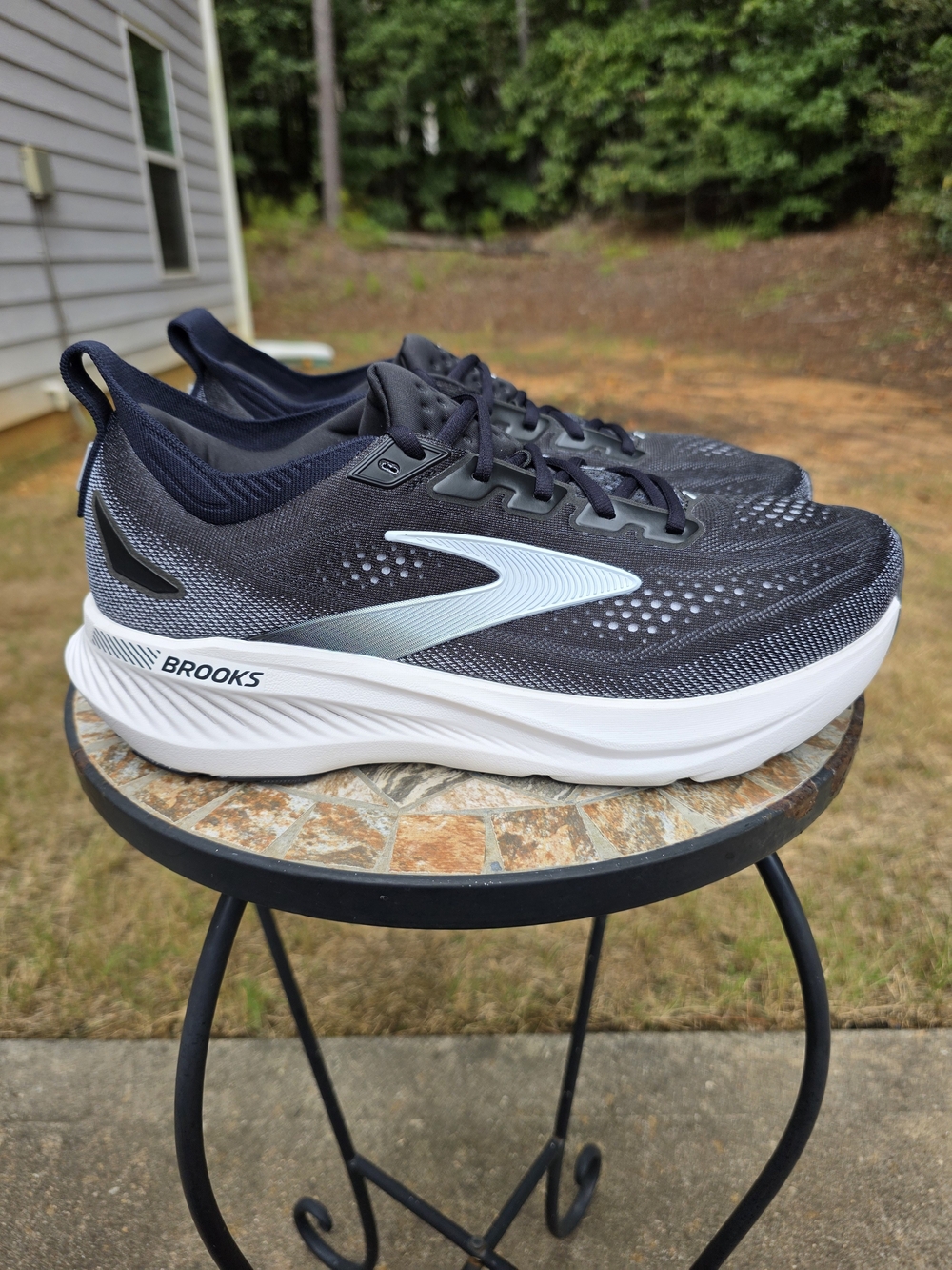 Brooks Glycerin GTS 23 1105032E090 Black Sneakers Men Size 10.5 2E Wide Worn 1x